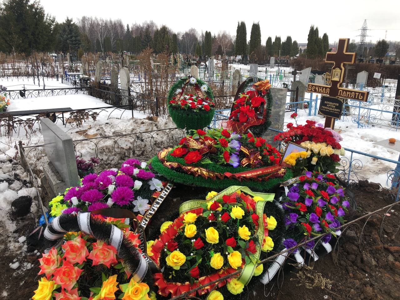 Болдырев Артём Геннадьевич - найти могилу в городе Елец.